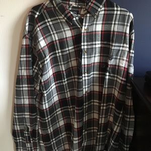 CHAPS long sleeve button up shirt