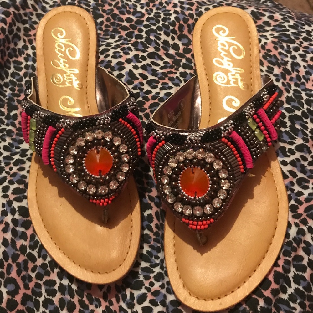 Buckle sandals