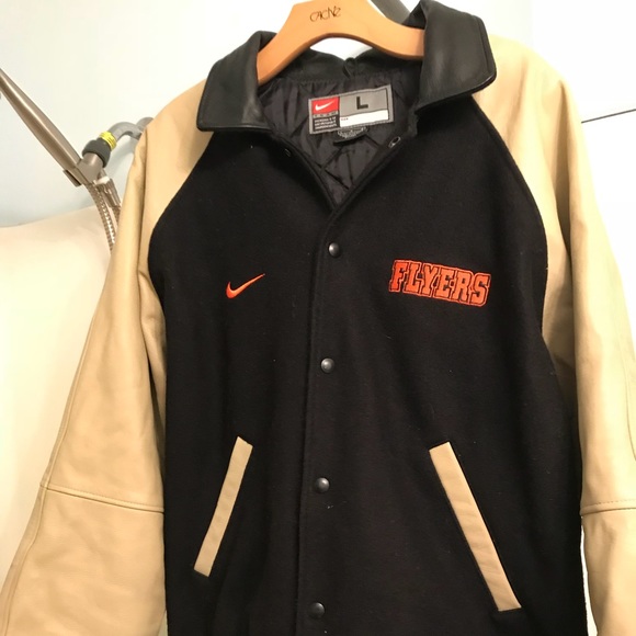 88 off nike other philadelphia flyers varsity jacket