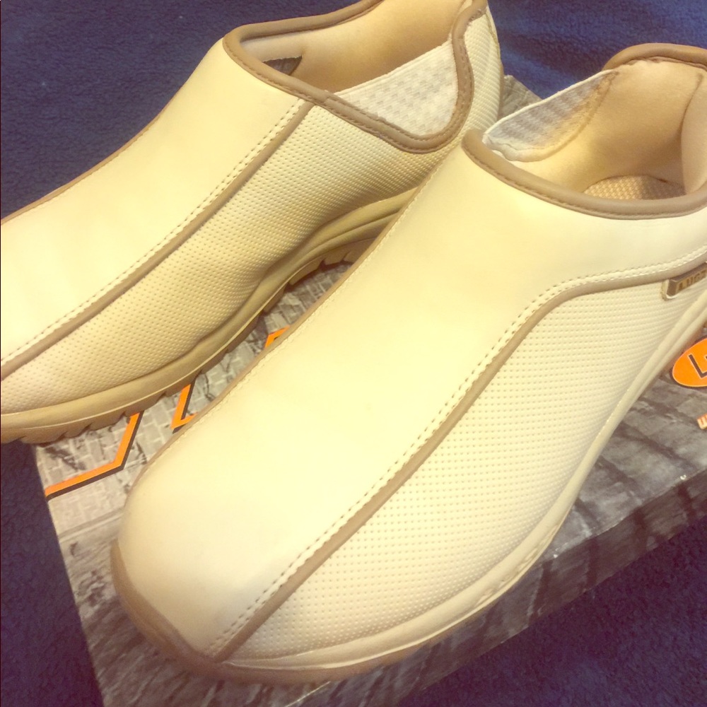 Lugz
