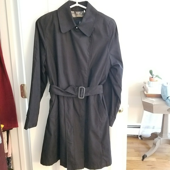 London Fog belted trench. Black. Size SP - Picture 5 of 8