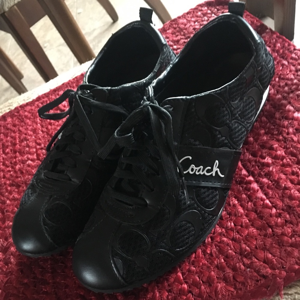 👟EUC COACH SNEAKERS MINT CONDITION👟