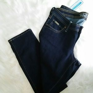 NWT Old Navy Rockstar Dark Denim Jeans