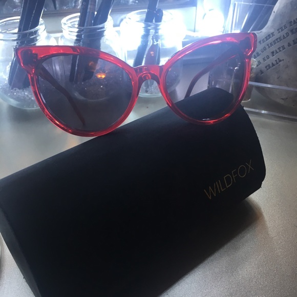 Wildfox Accessories - Wild fox la femme sunglasses