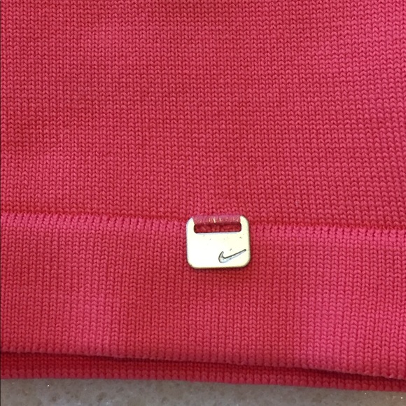Nike DriFit Golf Sweater in Coral. Medium. NWOT. - Picture 3 of 4