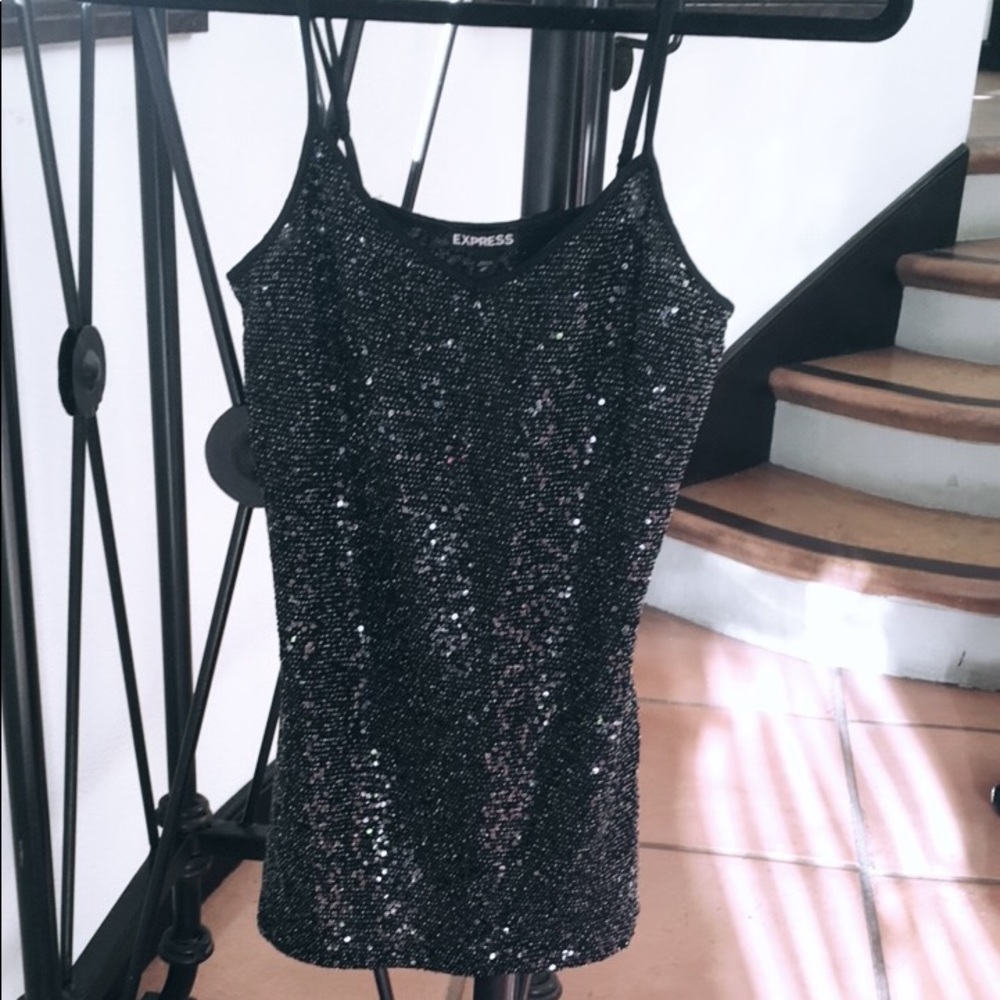 👒Sexy Express tank vneck sequin black top sparkle