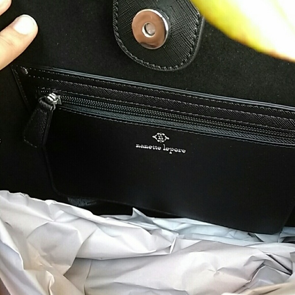 Hold Nanette Lepore athena shoulder ⭐floral bag - Picture 4 of 4