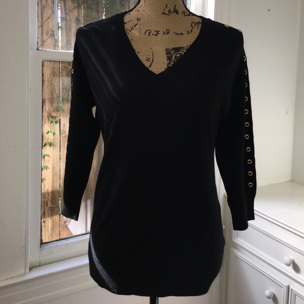 EUC Grace Elements V Neck Sweater