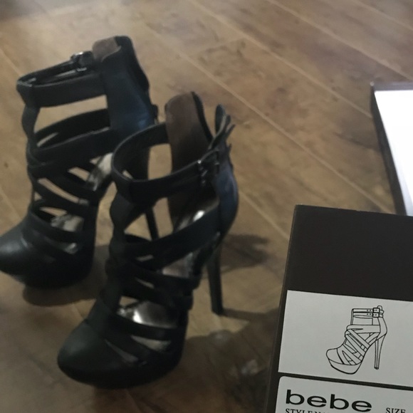 High heels - Picture 3 of 4