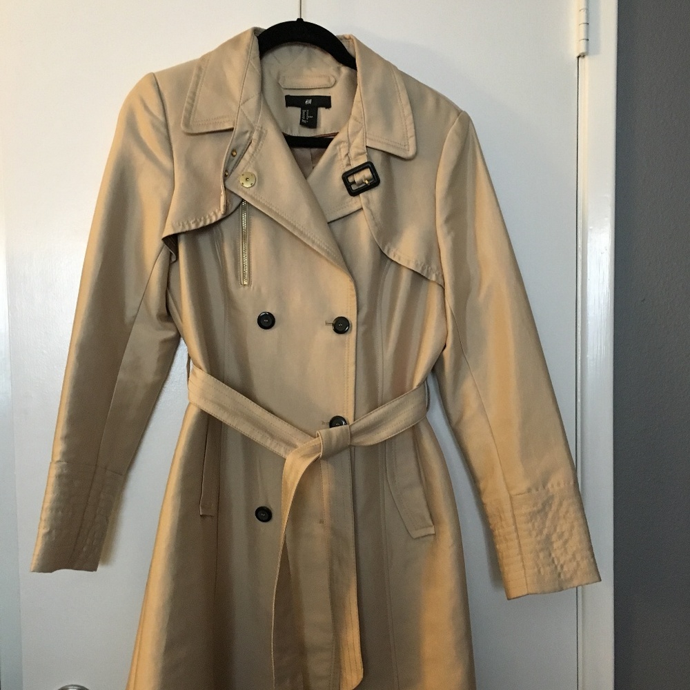 Trench Coat NWOT