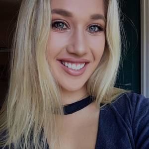 Meet your Posher, Mikayla