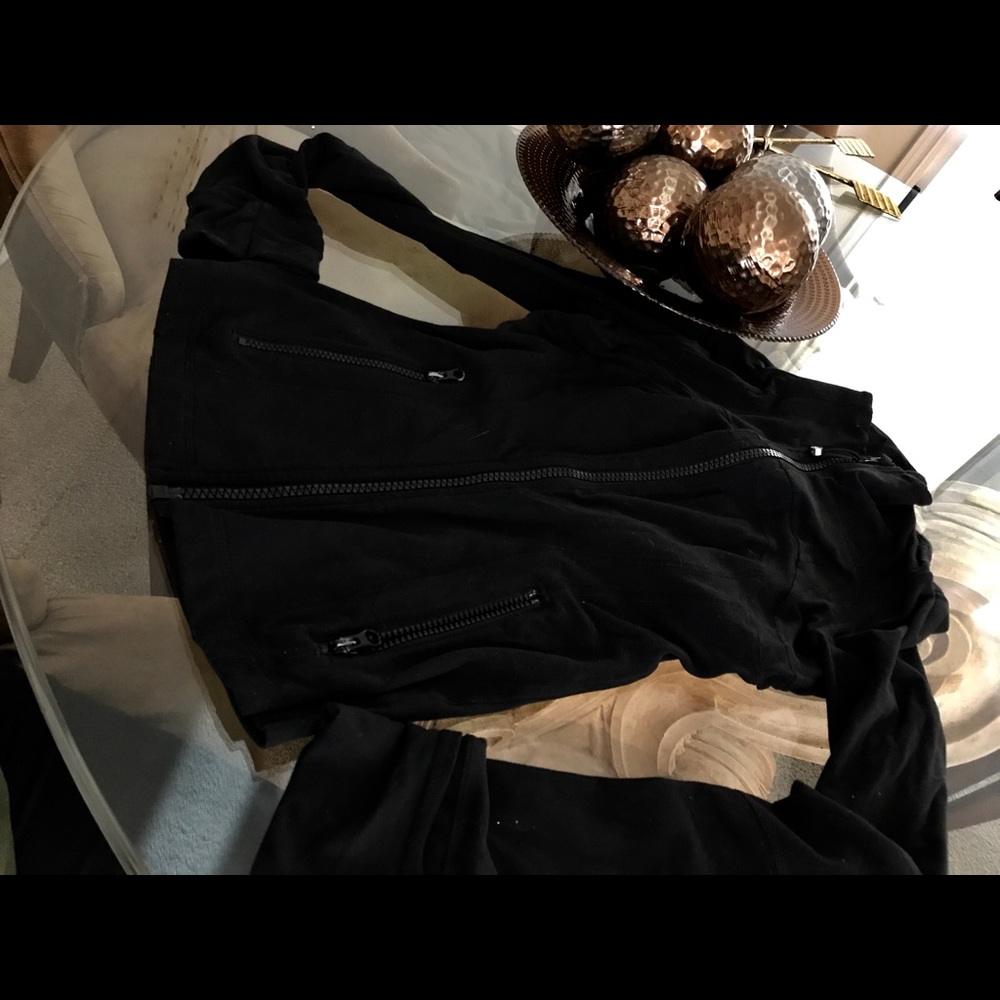 SOLD Lululemon Black Jacket