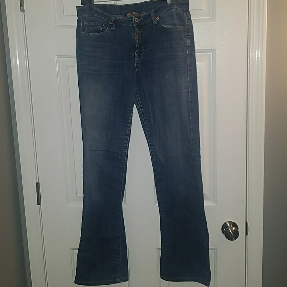 Lucky Brand Jeans 99% Cotton 1% Spandex