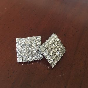 20% off 2+! Vintage 💎 bling