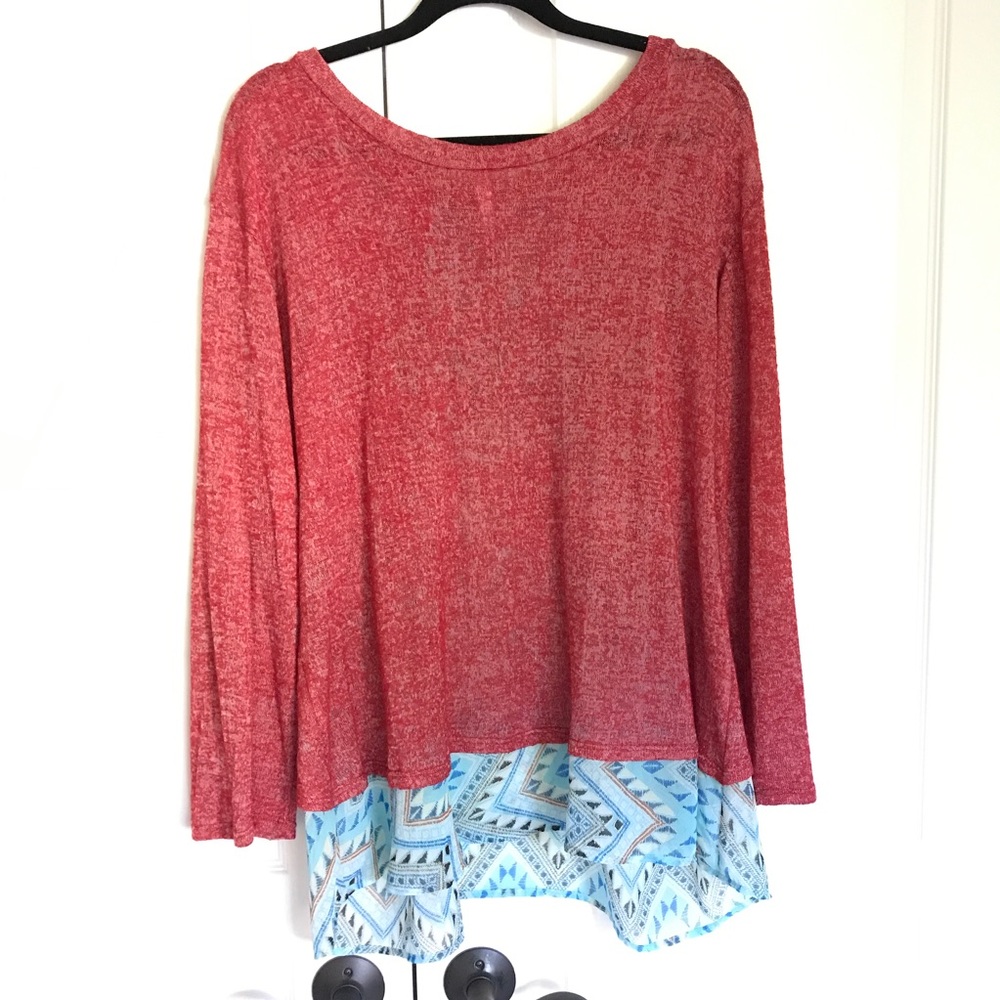 Gorgeous Woman's Plus Top 2X
