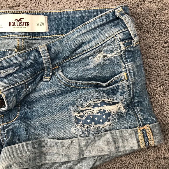 Hollister denim shorts - Picture 2 of 3