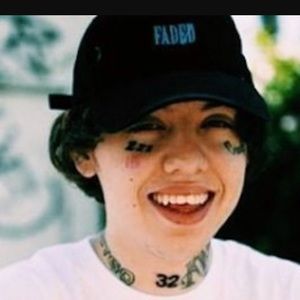 Meet your Posher, Luis