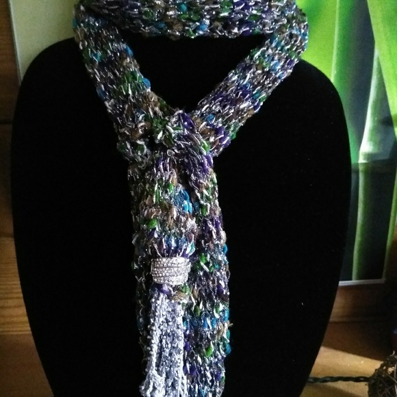 Scarf+Ring - Picture 2 of 2