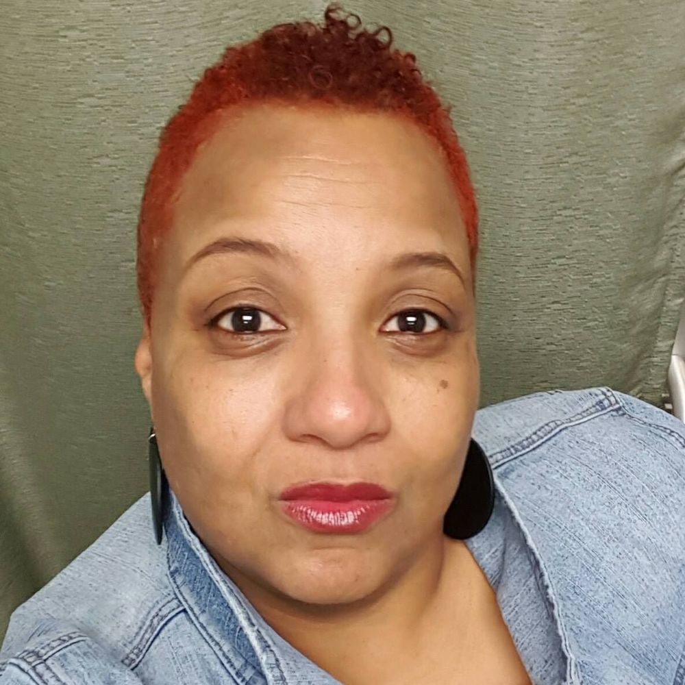 Meet your Posher, Miriam