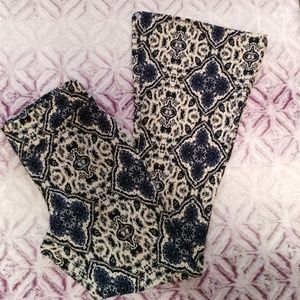 Spandex Flared Printed Yoga Pants