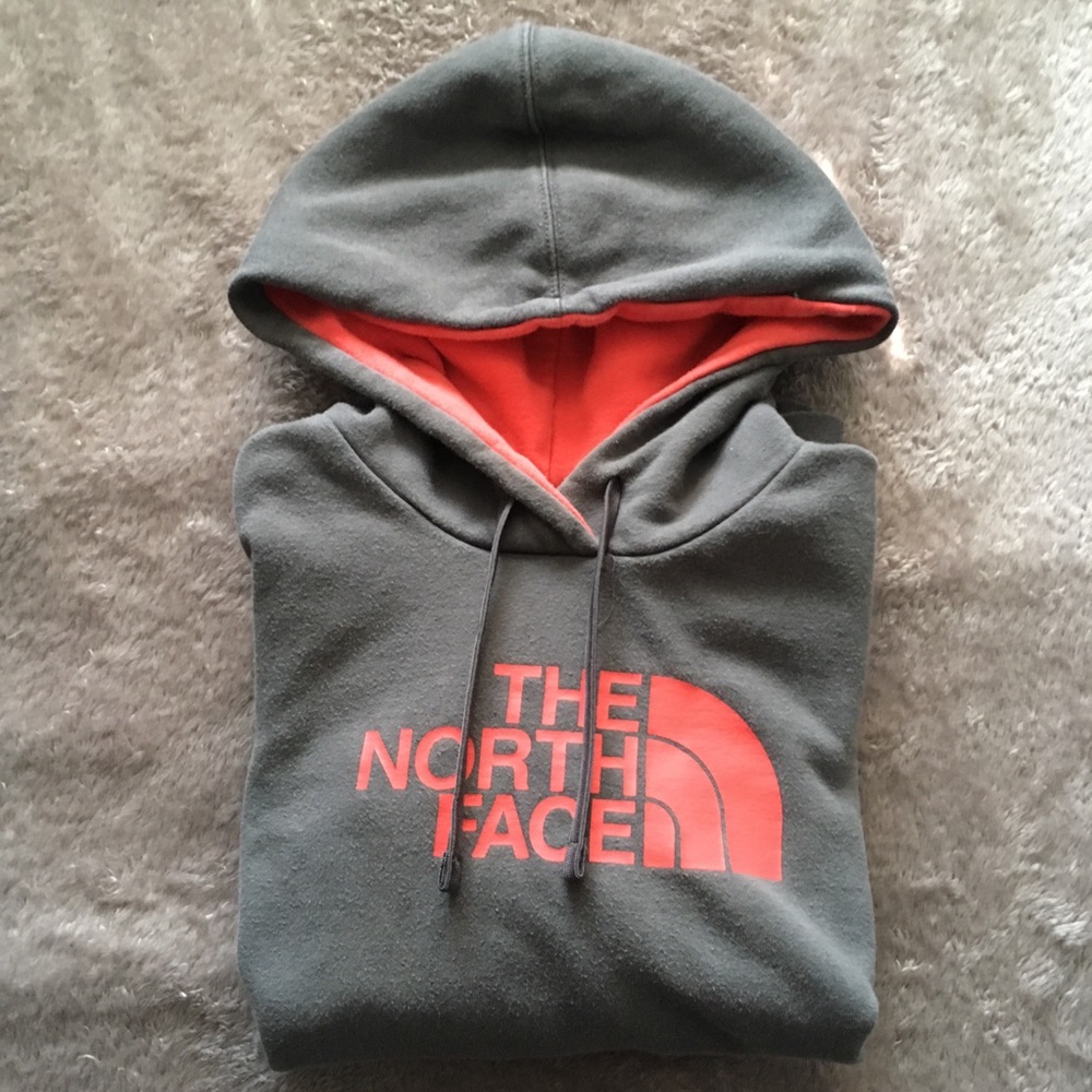 North face women’s hoodie
