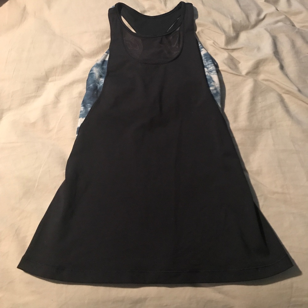 Lululemon top