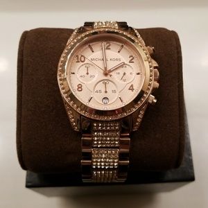 Michael kors rose gold watch