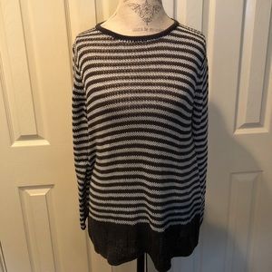 NEVER WORN!! Wooden Ships Tunic Sweater