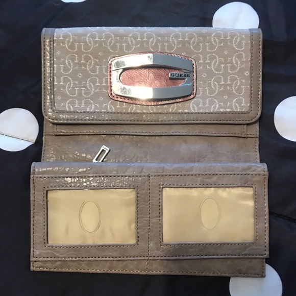 Wallet - Picture 3 of 4