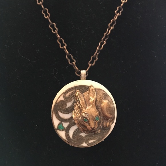 Jewelry - Picture 4 of 8