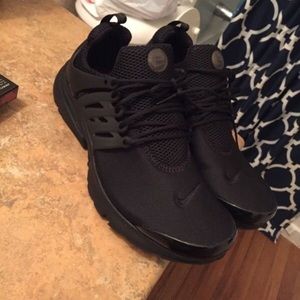 NIKE PRESTO PREMIUM (LEATHER)