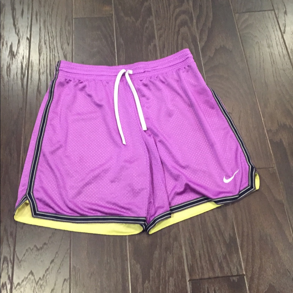Nike dry fit basketball shorts