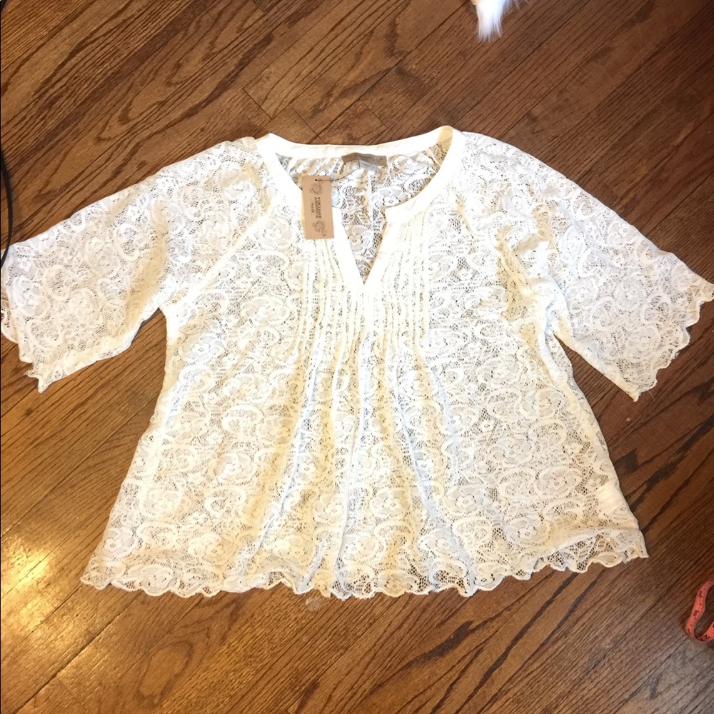 American living white lace top size large