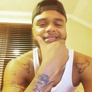 Meet your Posher, Nicholas