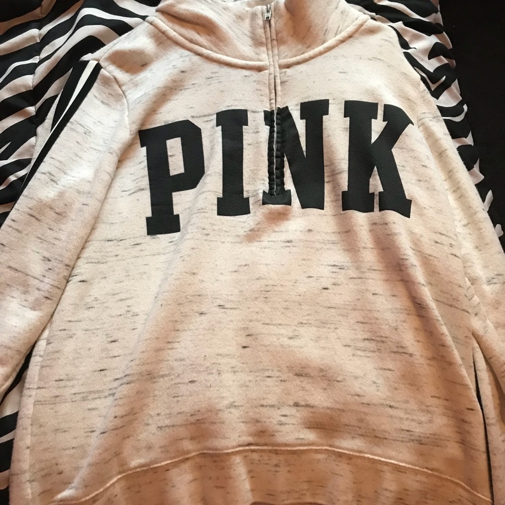 Pull over sweater