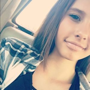 Meet your Posher, Marissa