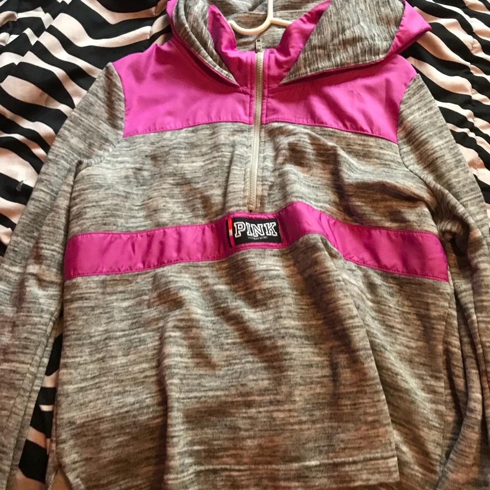 Pull over sweater