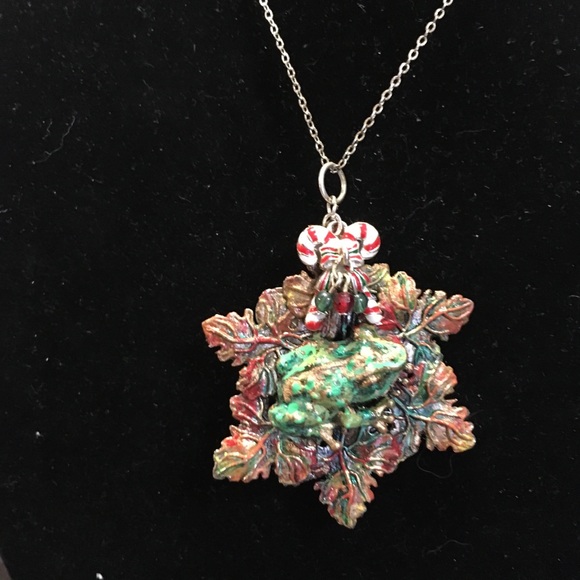 Jewelry - Picture 3 of 8