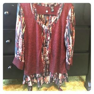 BKE Boutique Cardigan Size Large Maroon with print
