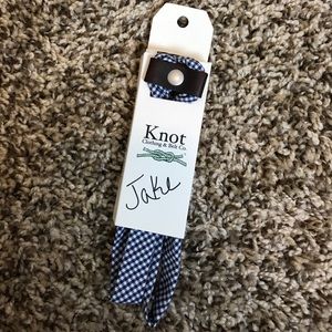 Knot Clothing sunglass strap