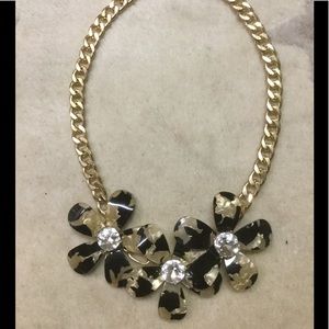 🦋 Leopard crystal necklace