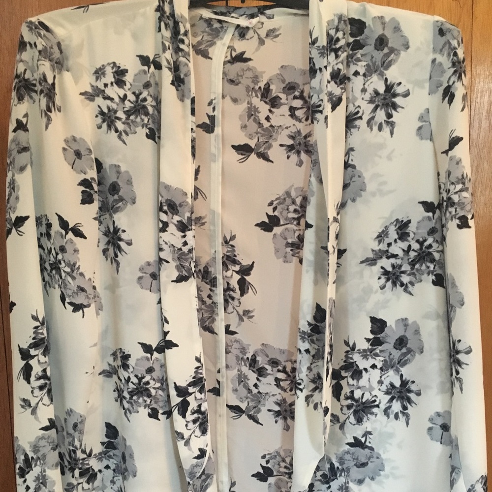 floral kimono