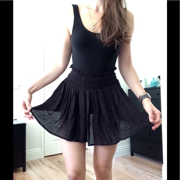Black Urban Outfitters Flowing Skirt - Picture 2 of 6