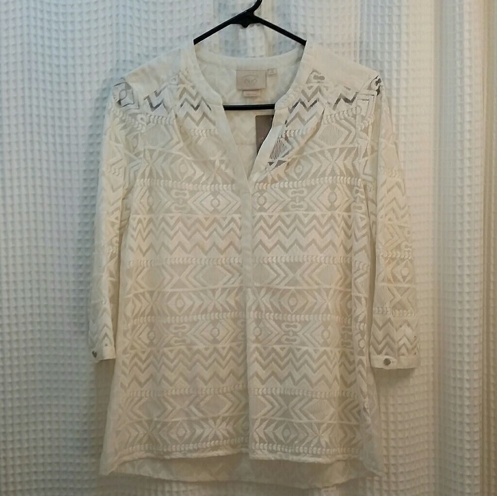 Delicate woven ivory top NWT size 6