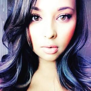 Meet your Posher, Ashleigh