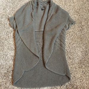 🦄 3 for $15 🦄 Gray chunky open sweater