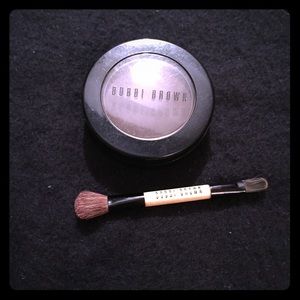 Bobbi Brown Eyeshadow and mini Applicator