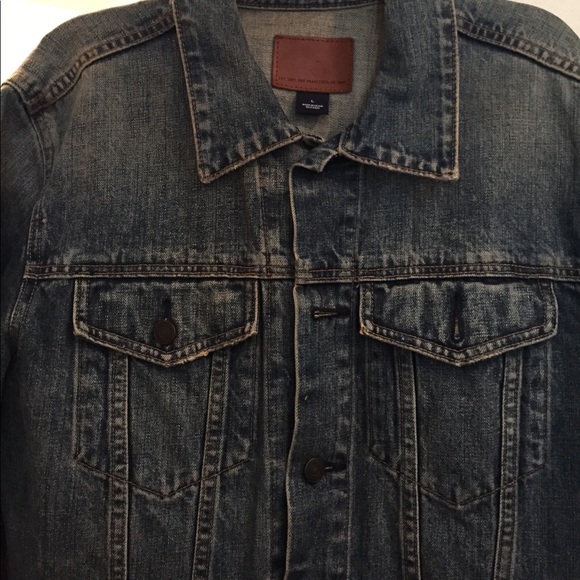 GAP Jackets & Coats Gap Size Large Mens Denim Blue Jean Jacket