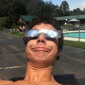 Meet your Posher, Ricardo