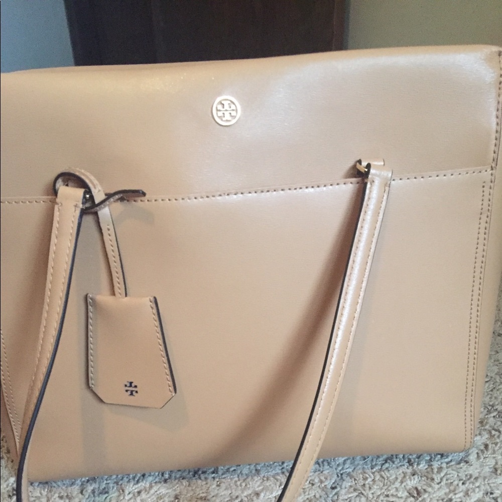 Tori Burch (Parker) Tote - OFFERS WELCOME